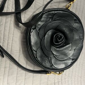 Michael Kors Vivianne canteen 3D rose crossbody.